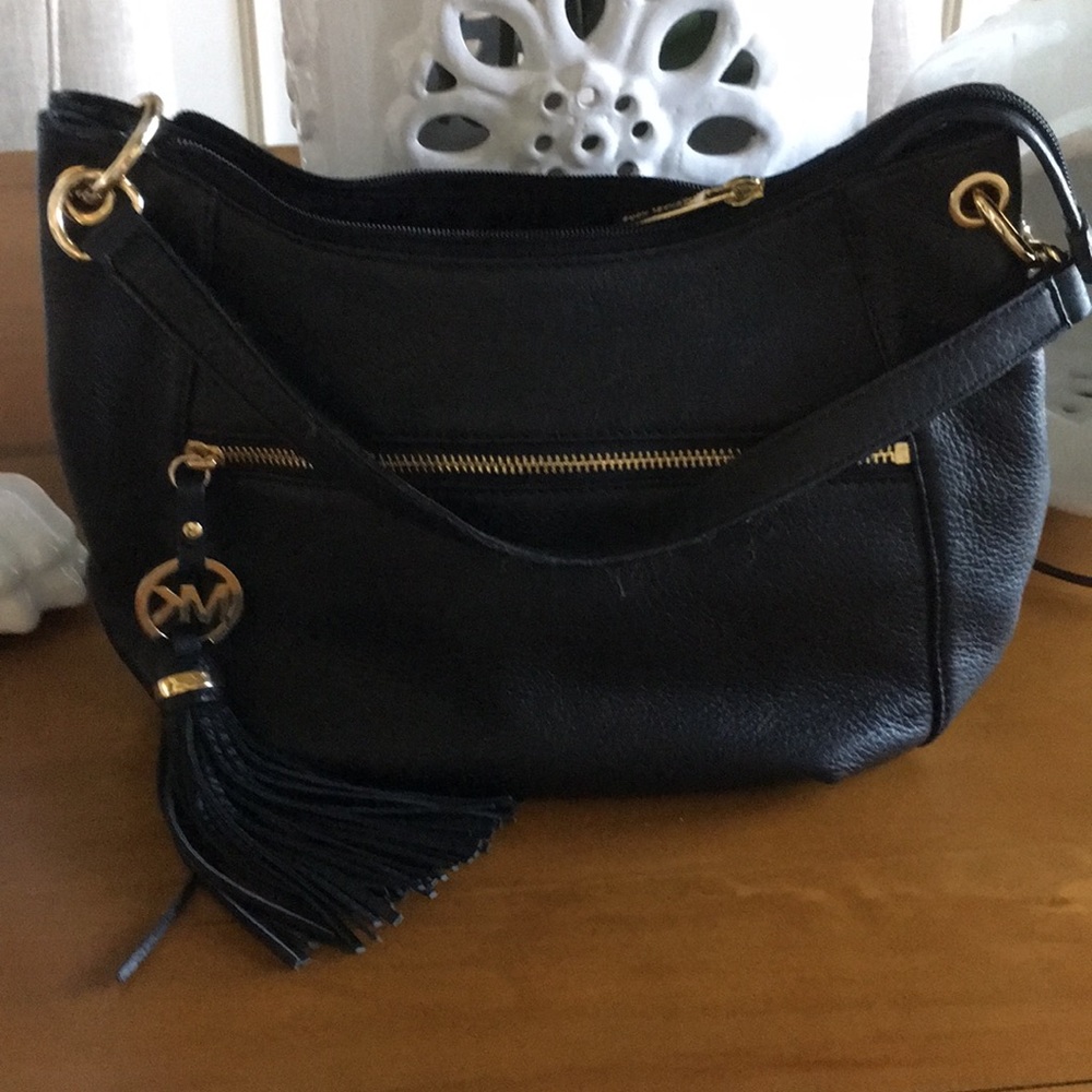 Michael Kors Shoulder and Crossbody purse